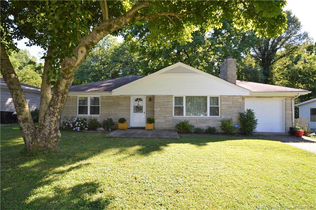 2713 Edgewood Drive - Photo 1