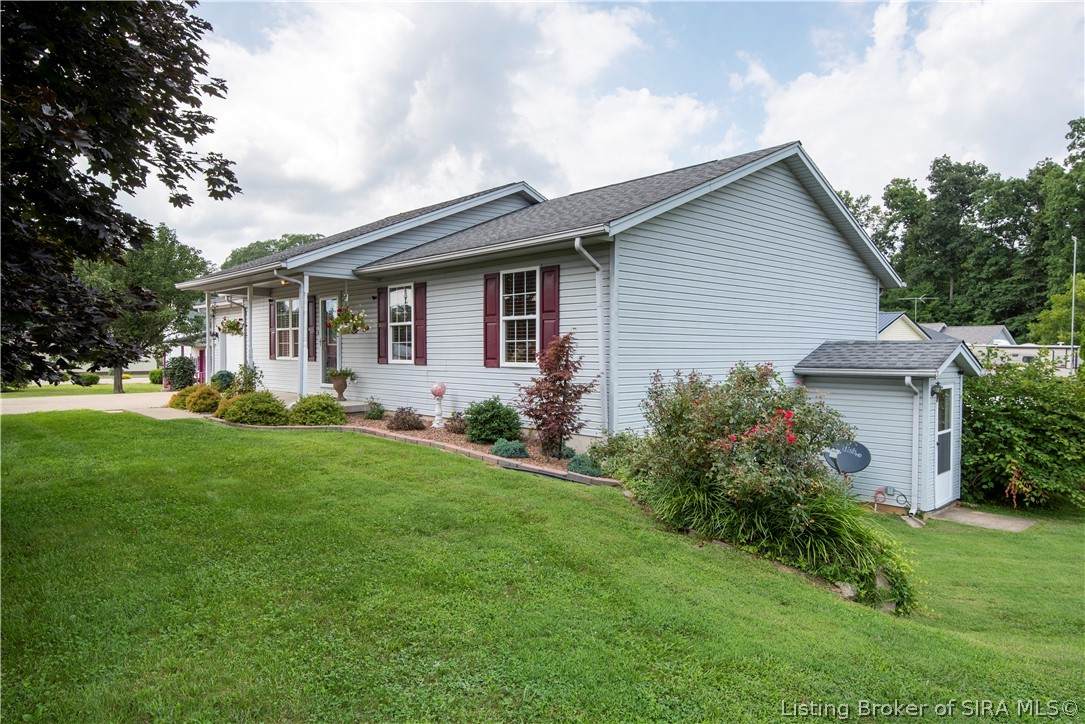 810 Jarboe Street - Photo 1