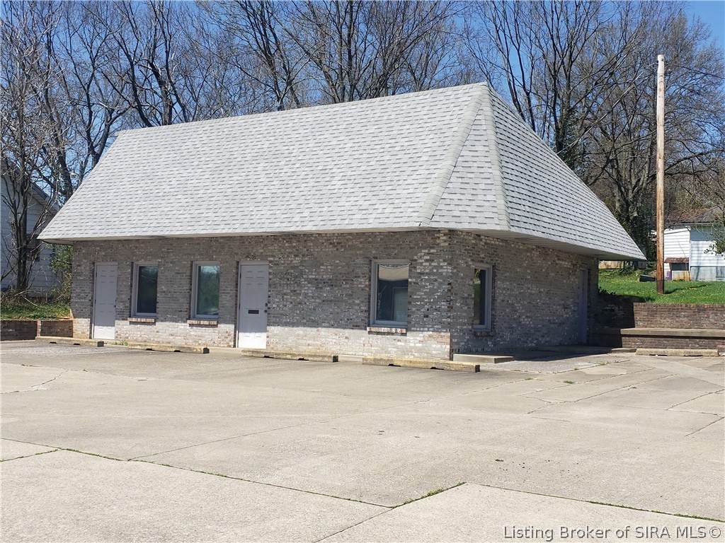 402 Main Street - Photo 1