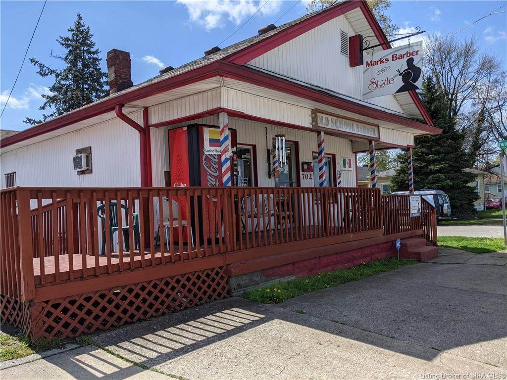 702 10th Street - Photo 1