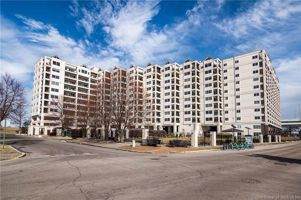 1 Riverpointe Plaza - Photo 1