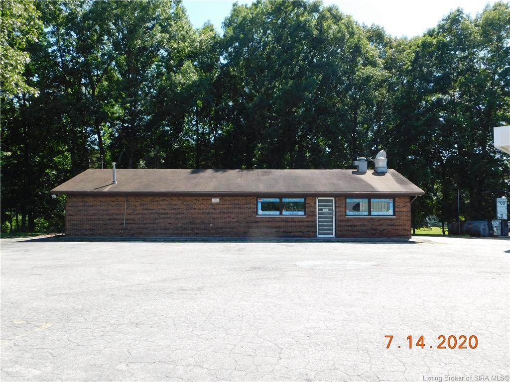 372 Vincennes Trail - Photo 1