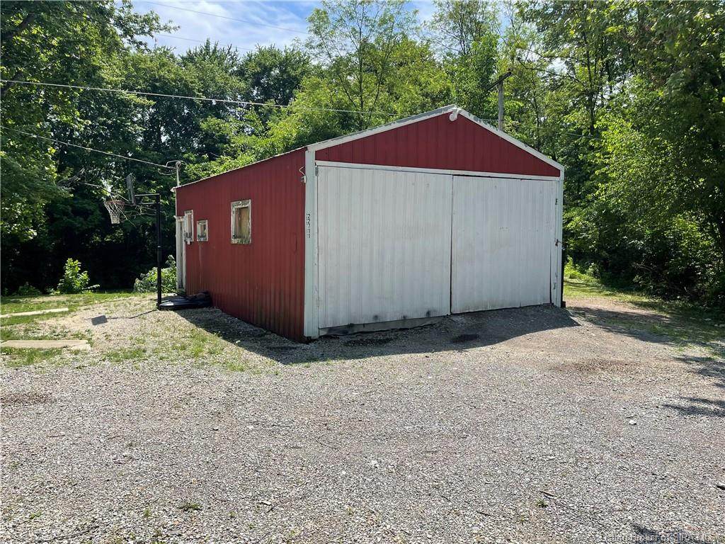 22711 Campbell Street - Photo 1