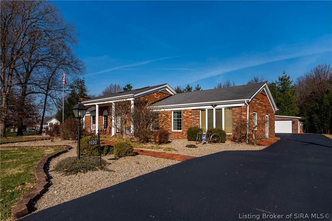 1020 George Road - Photo 1