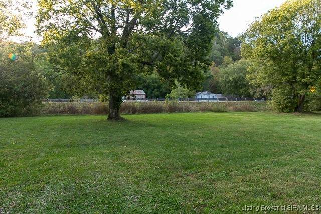 962 Walnut Street - Photo 1