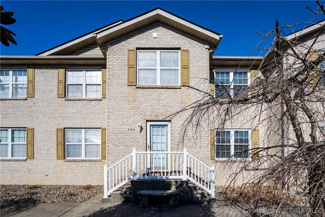 303 Colonial Club Drive - Photo 1