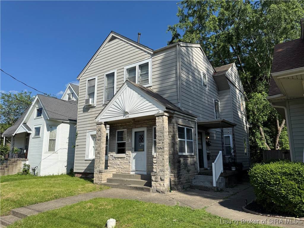226 Maple Street - Photo 1
