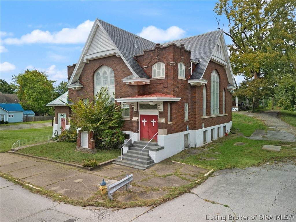 200 Park Place - Photo 1