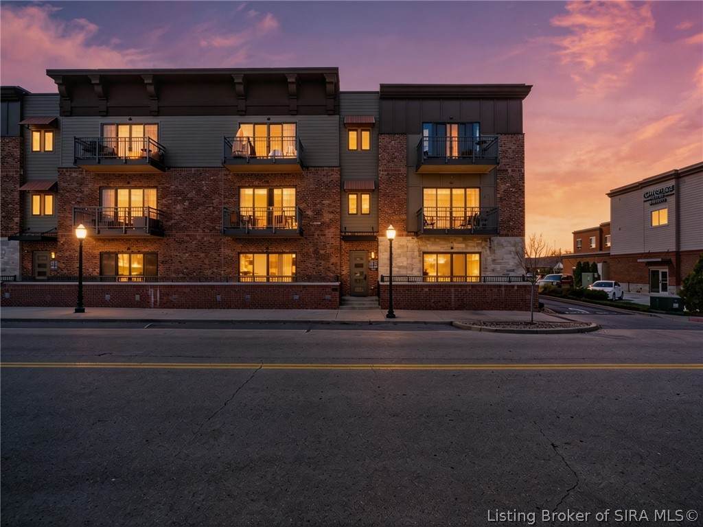 218 Mulberry Street - Photo 1
