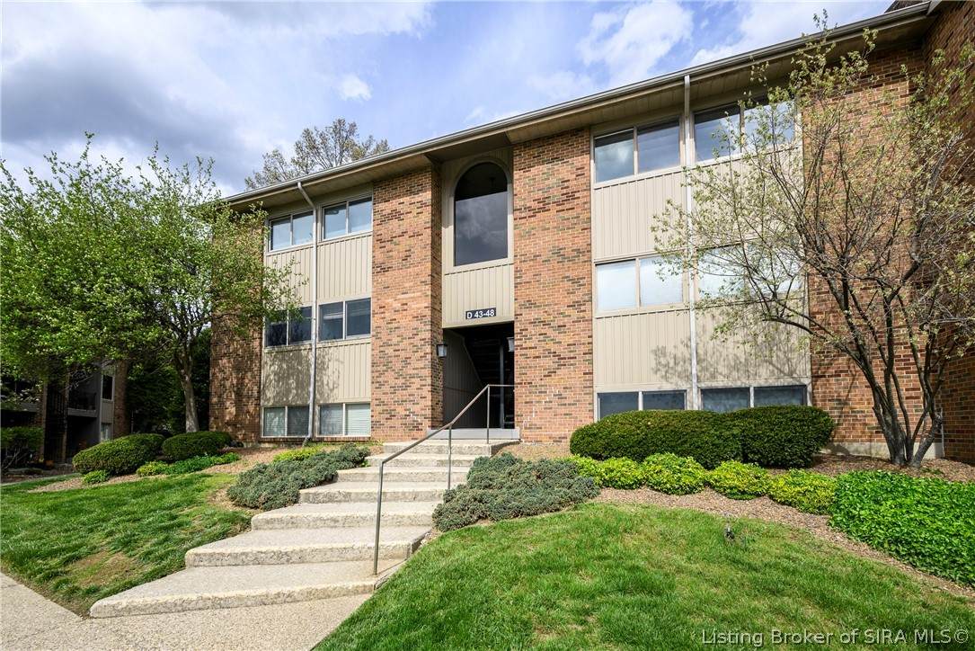 48 Lakeshore Drive - Photo 1