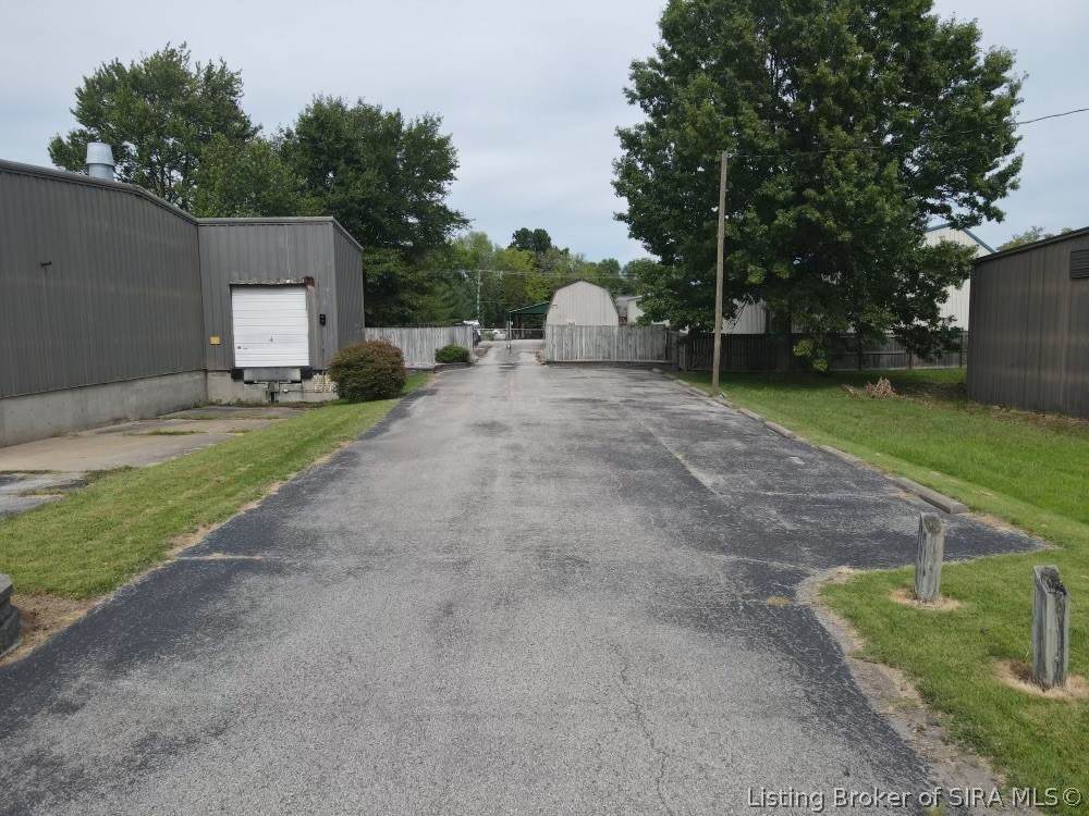 910 Industrial Boulevard - Photo 1