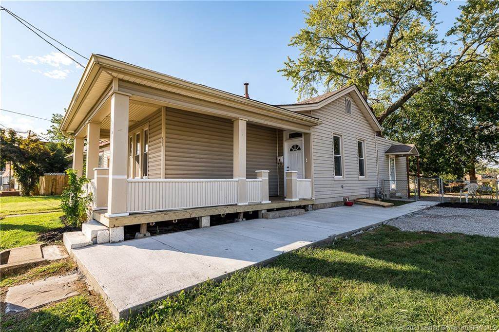 1420 Vincennes Street - Photo 1
