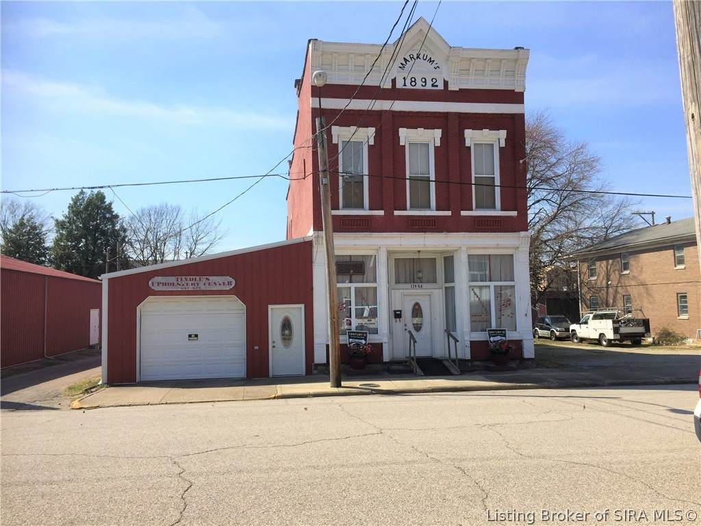 124 6th Street - Photo 1