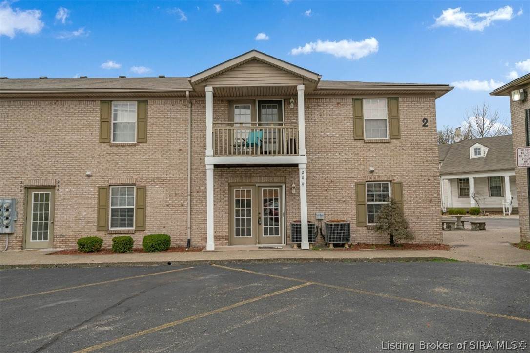 208 Colonial Club Drive - Photo 1