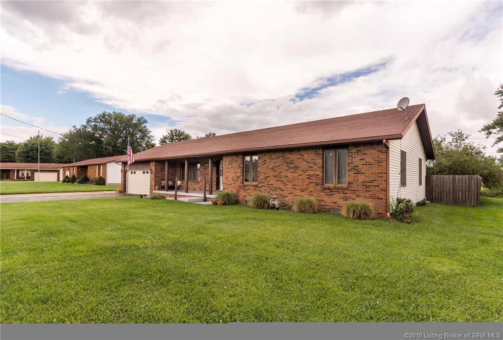 70 Northfield Drive - Photo 1