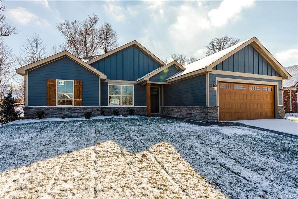 6520 Sunset Loop - Photo 1