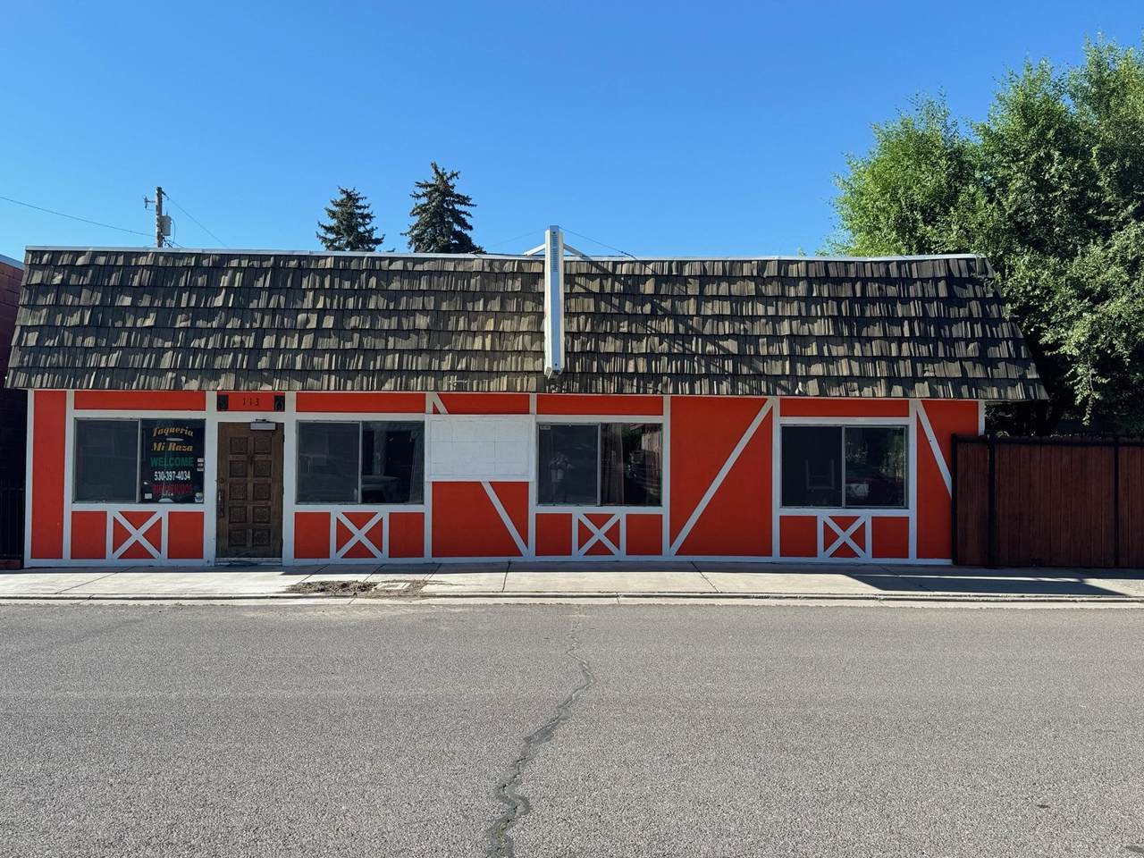 113 3rd St - Photo 1