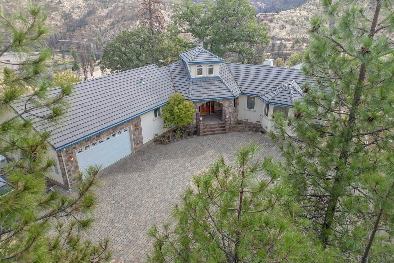 312 Oak Knoll - Photo 1