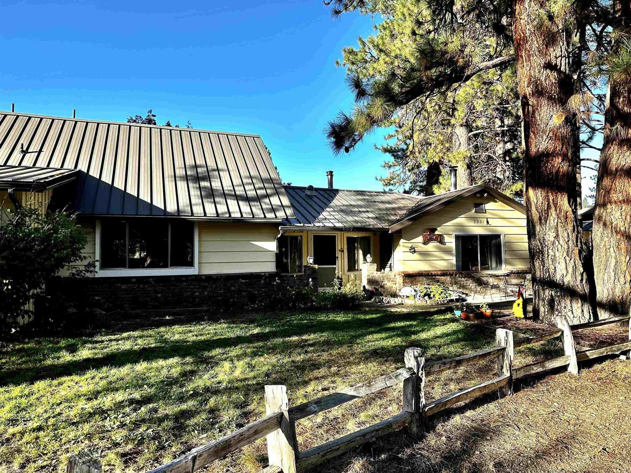 3917 Kangaroo Creek Road - Photo 1