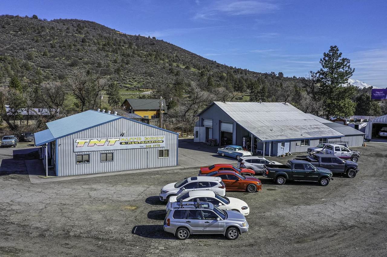 3237 Fairlane Rd - Photo 1