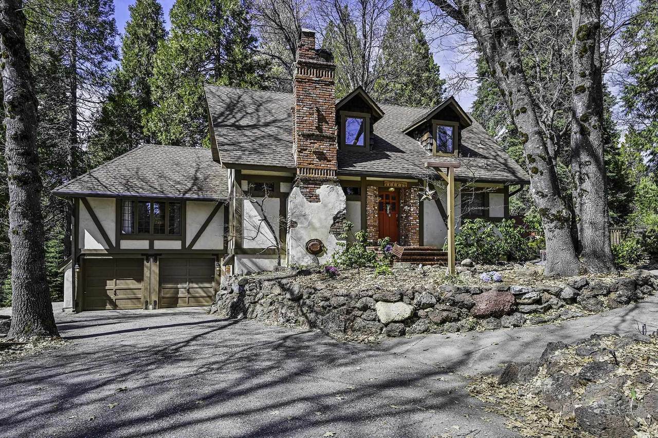 1539 Eddy Drive - Photo 1