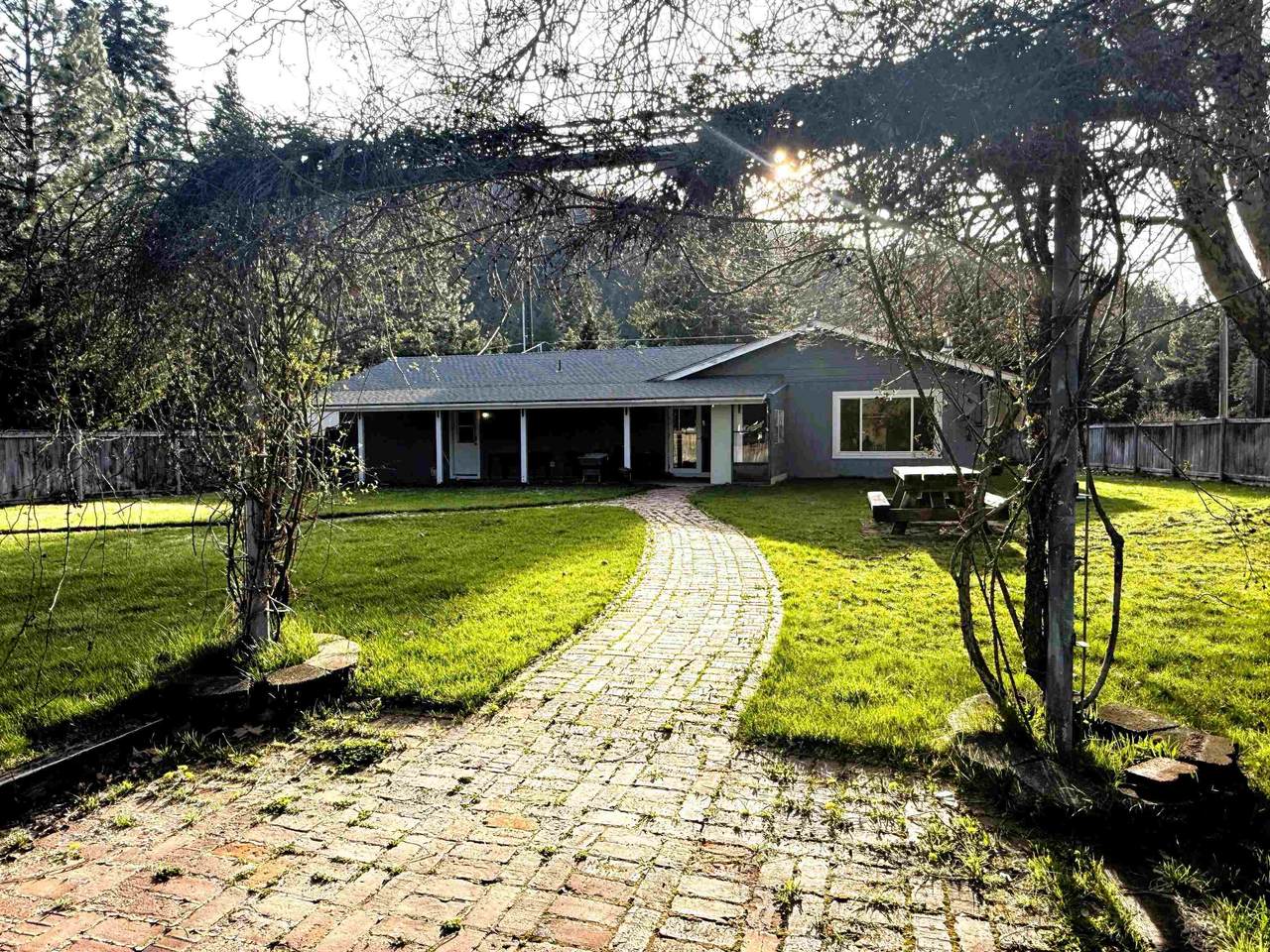 1400 Davis Place Rd - Photo 1