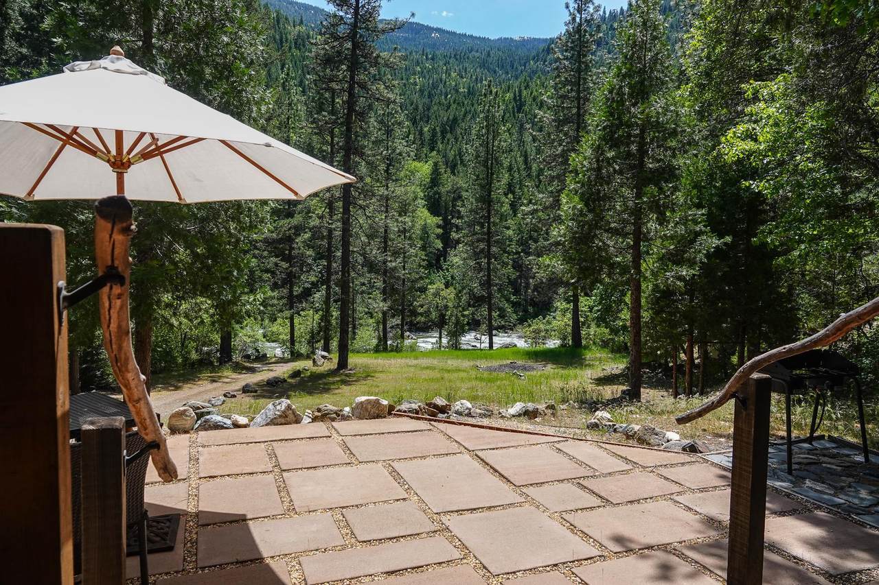12229 Scott River Road - Photo 1