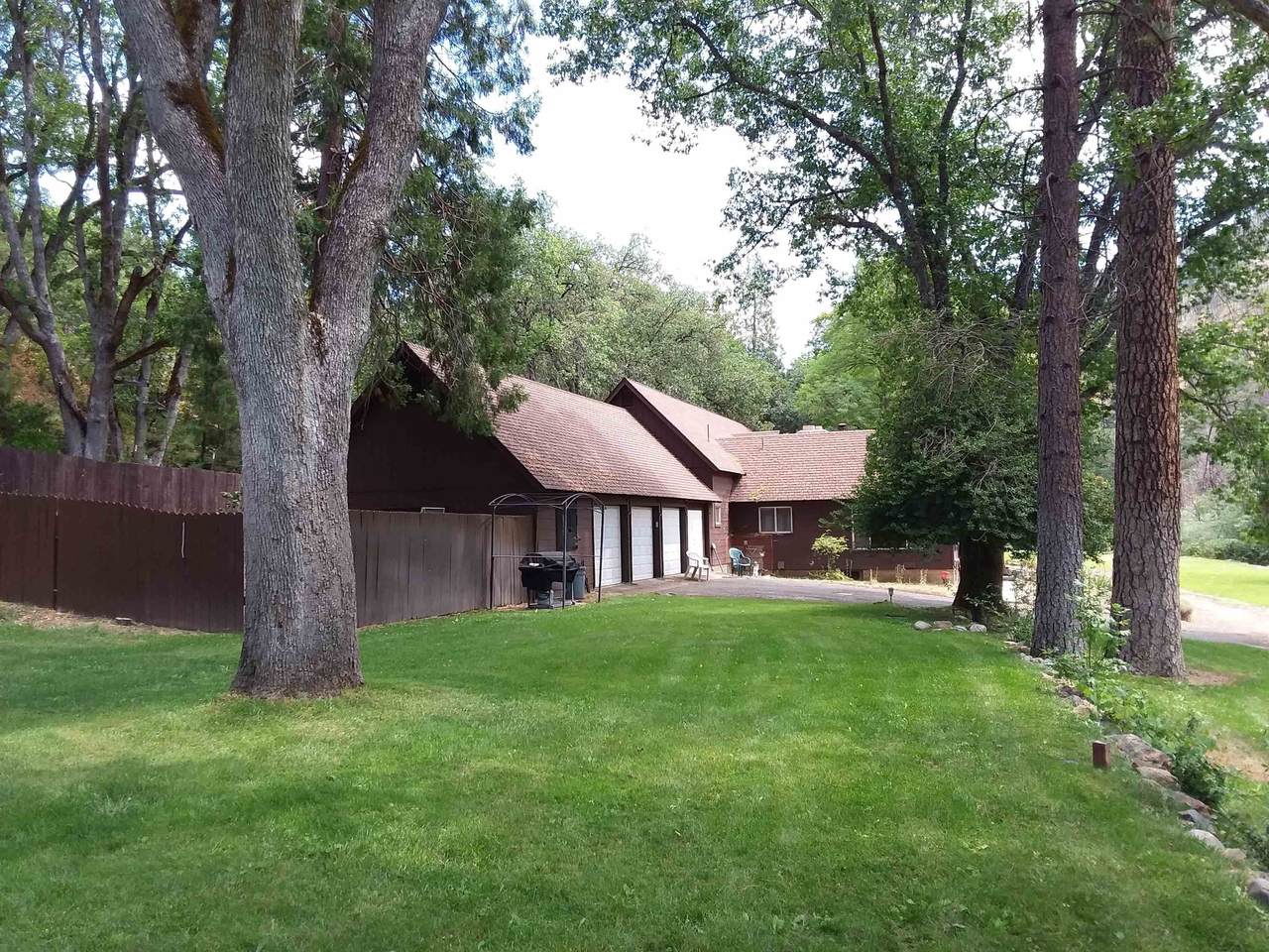 16606 Hwy 96 - Photo 1