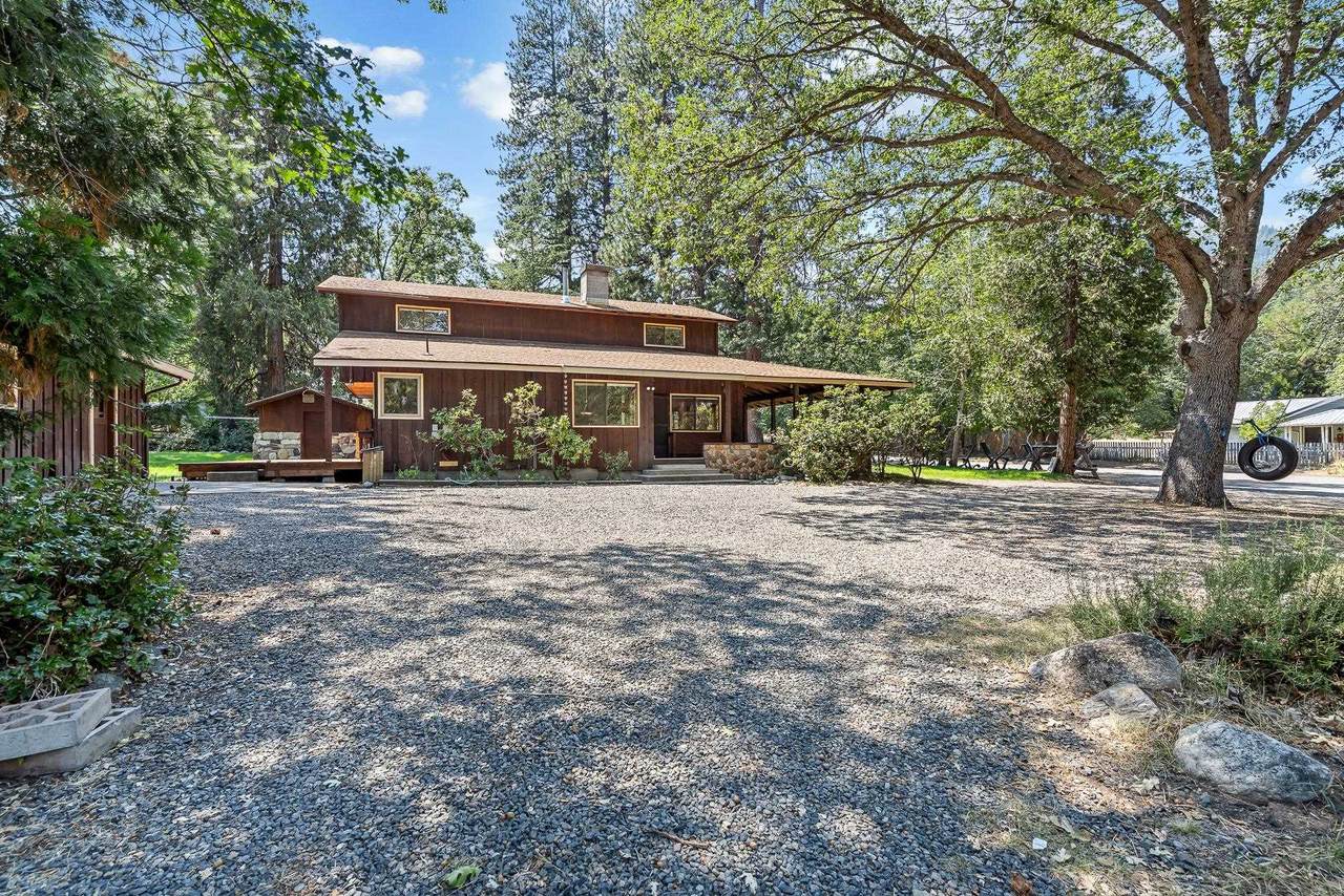 1842 Sawyers Bar Road - Photo 1