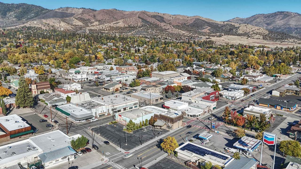 https://bt-photos.global.ssl.fastly.net/siskiyou/1280_boomver_1_20251195-2.jpg