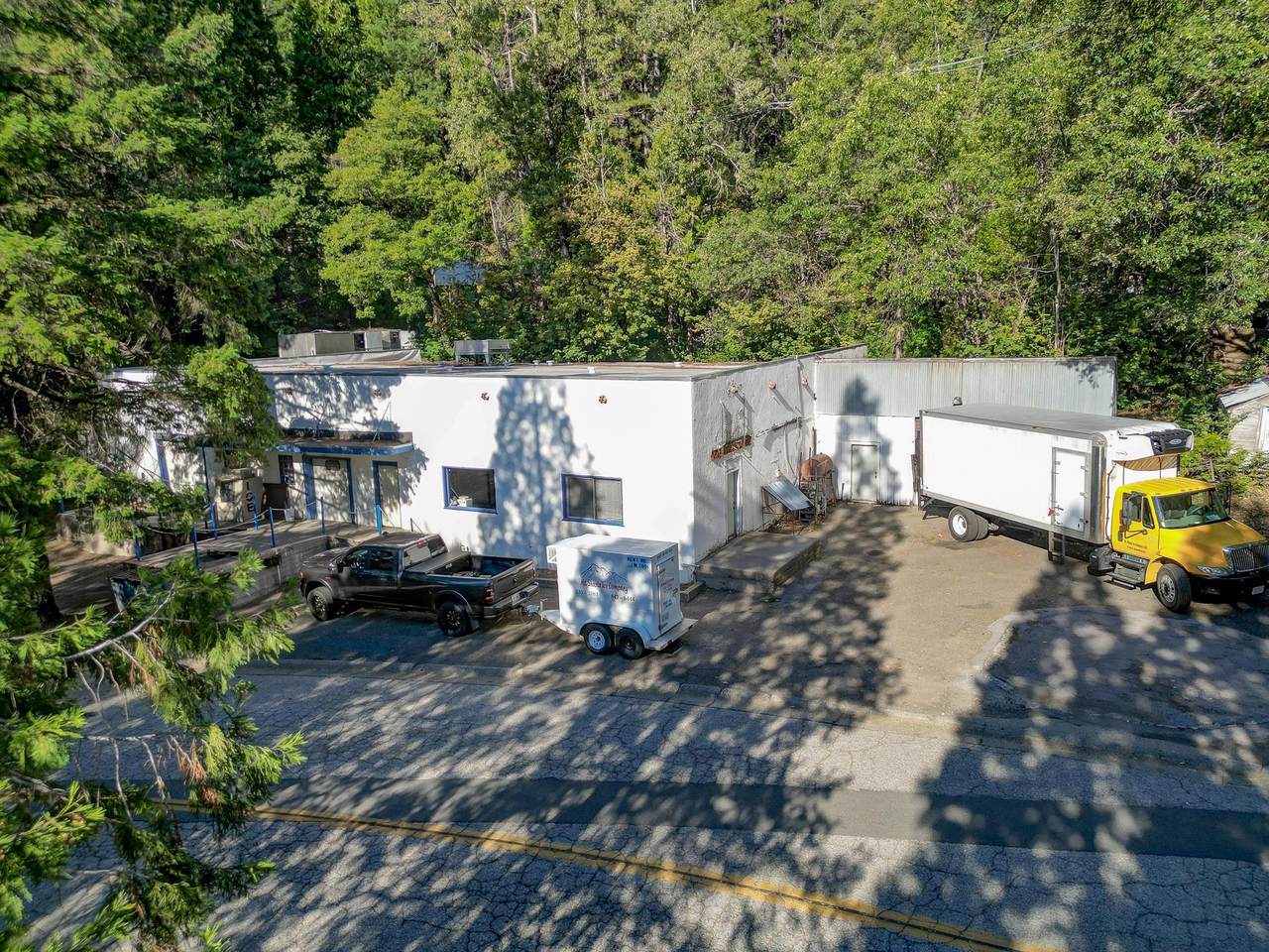 4430 Oak St - Photo 1