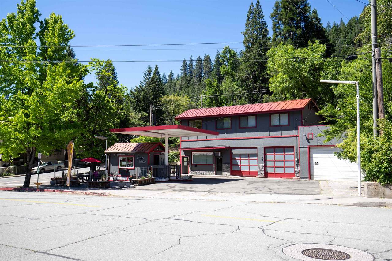 5345 Dunsmuir Ave - Photo 1