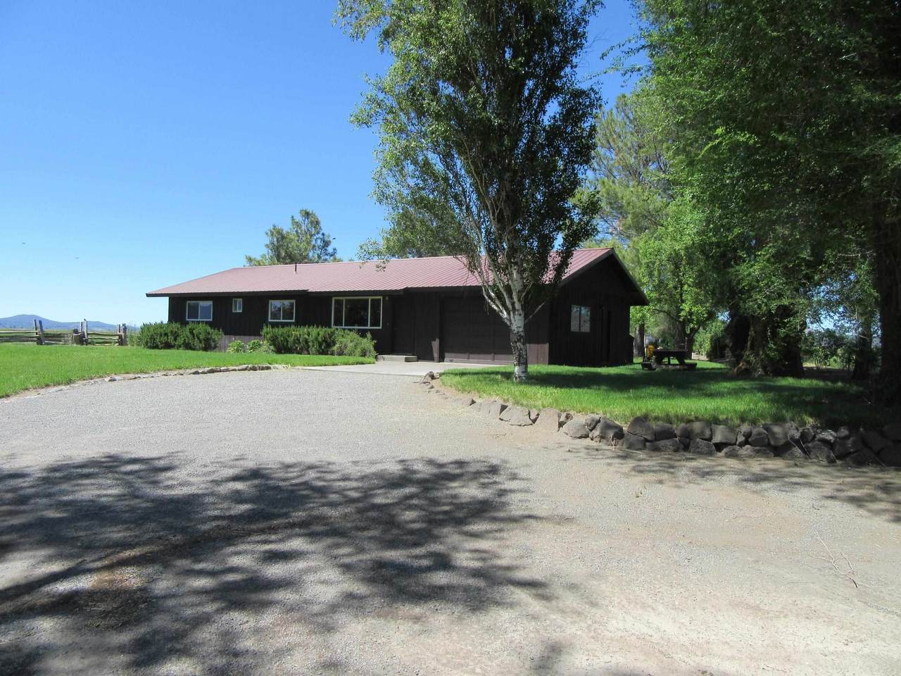 https://bt-photos.global.ssl.fastly.net/siskiyou/1280_boomver_1_20260755-2.jpg