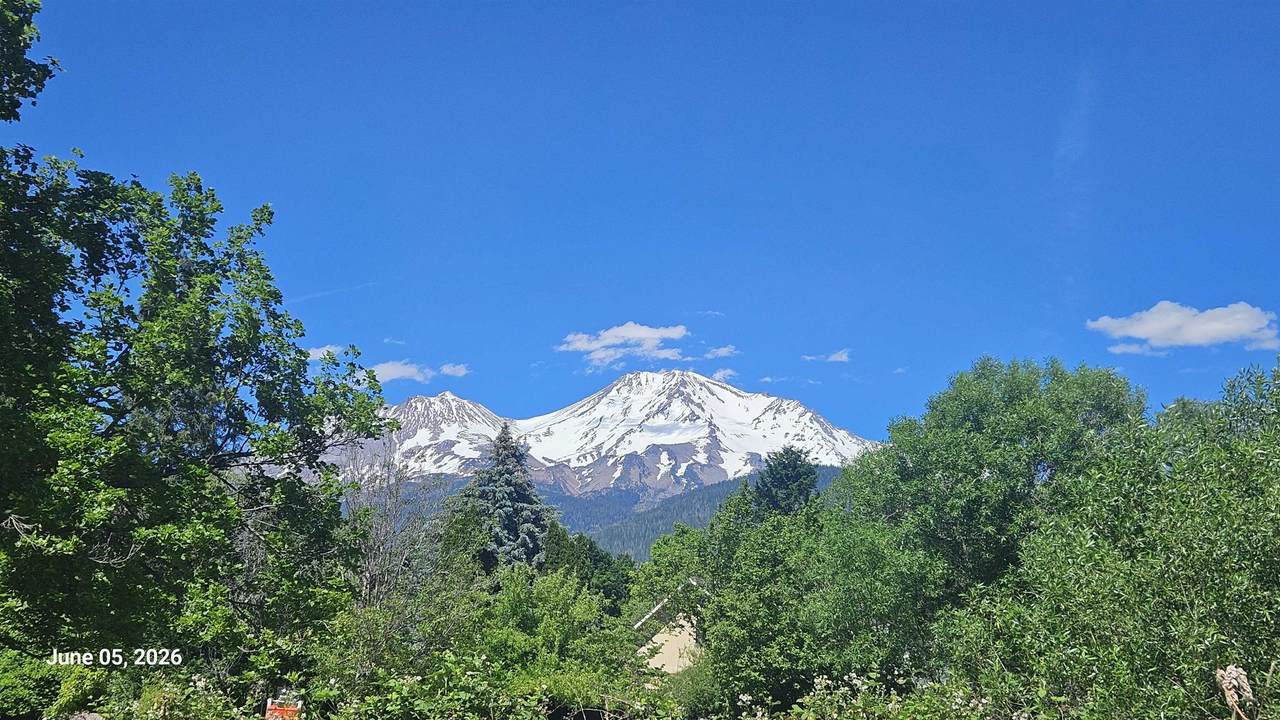https://bt-photos.global.ssl.fastly.net/siskiyou/1280_boomver_1_20260812-2.jpg