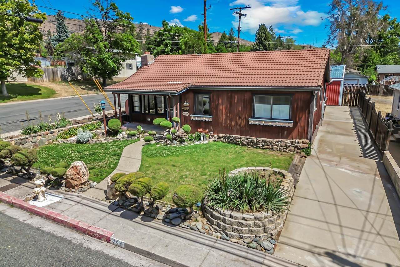 754 Yama St. - Photo 1