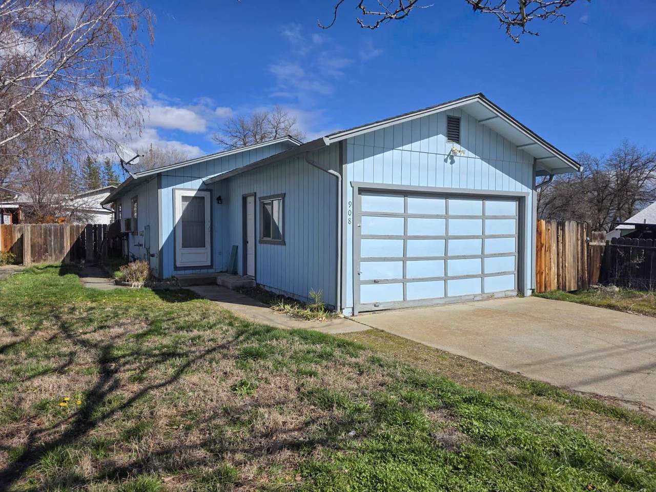 908 Miner St. - Photo 1