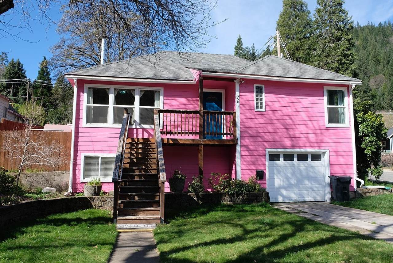 5501 Dunsmuir Ave - Photo 1