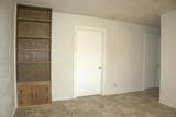 905 Campbell - Photo 19