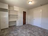 905 Campbell - Photo 34