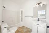 2201 E Louie Rd - Photo 33