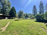 318 Seiad Grove Road - Photo 16