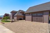1127 Discovery St - Photo 29