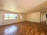 813 Northridge - Photo 3