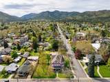 223 N Oregon - Photo 44