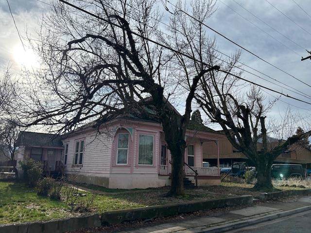 501 Lane Street - Photo 1
