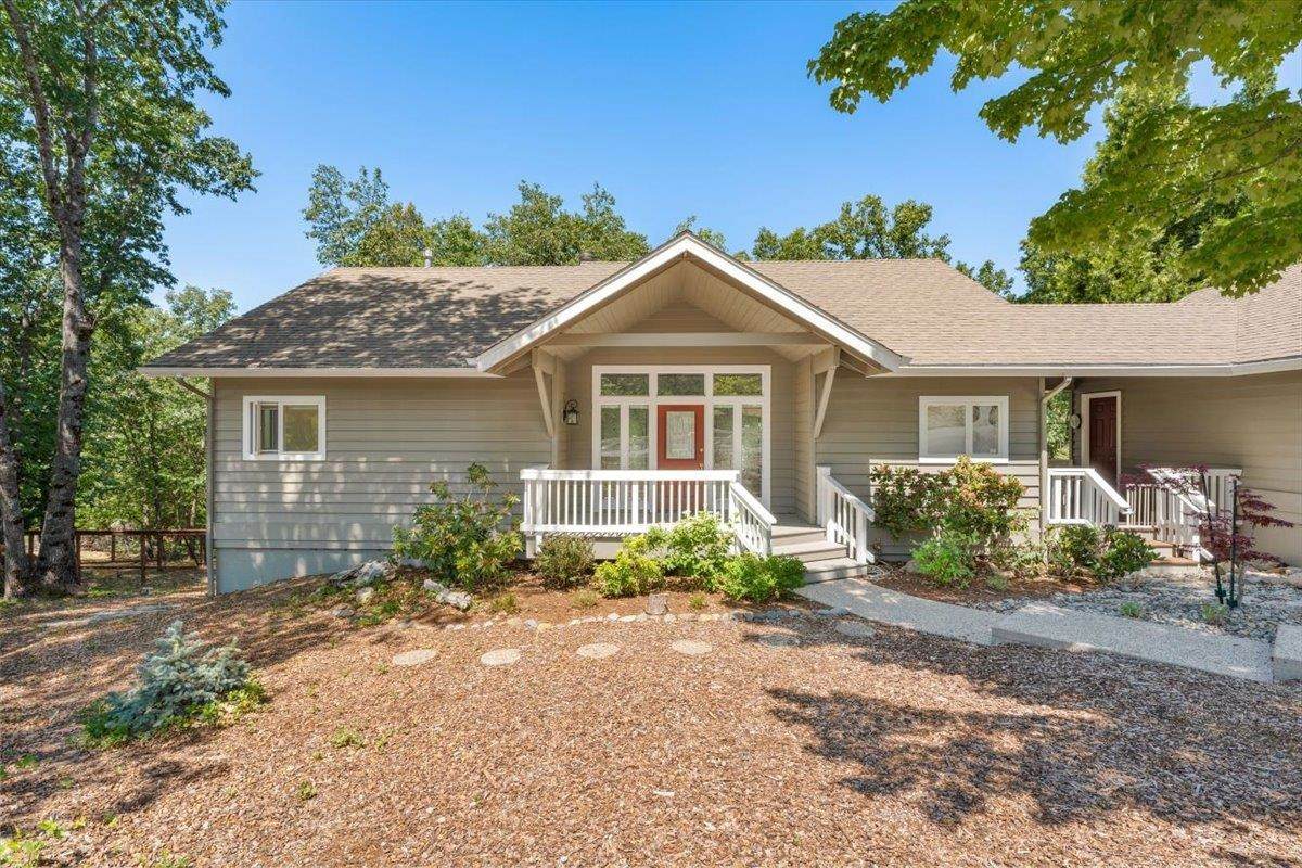 1227 Eddy Dr - Photo 1