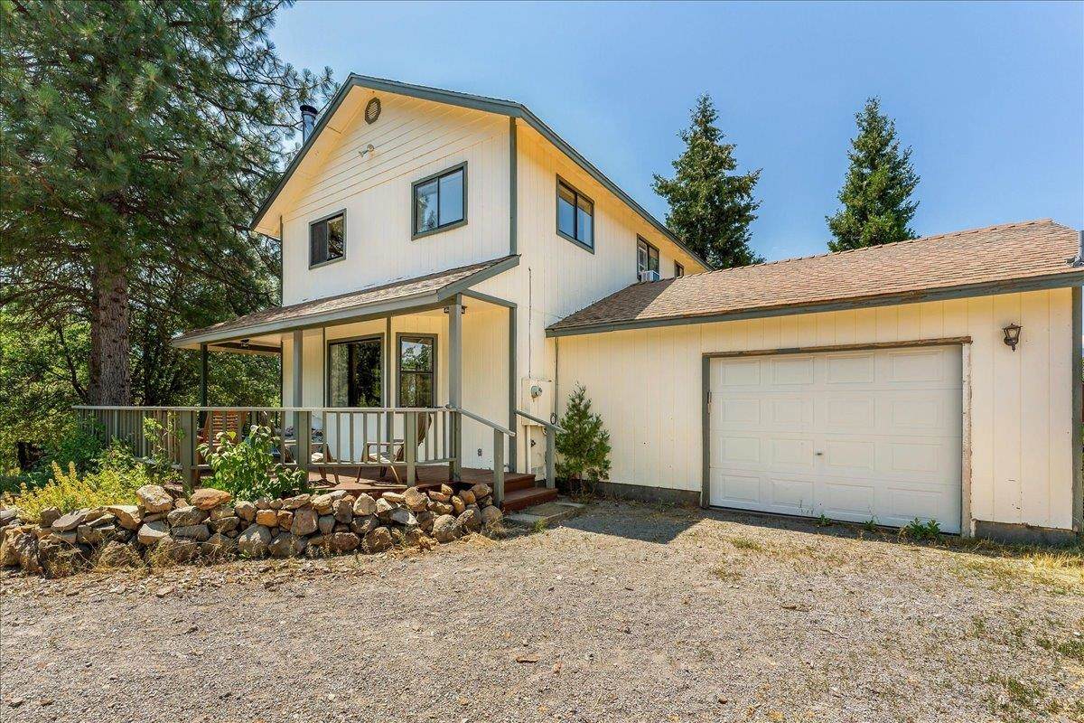 2525 College Ave - Photo 1