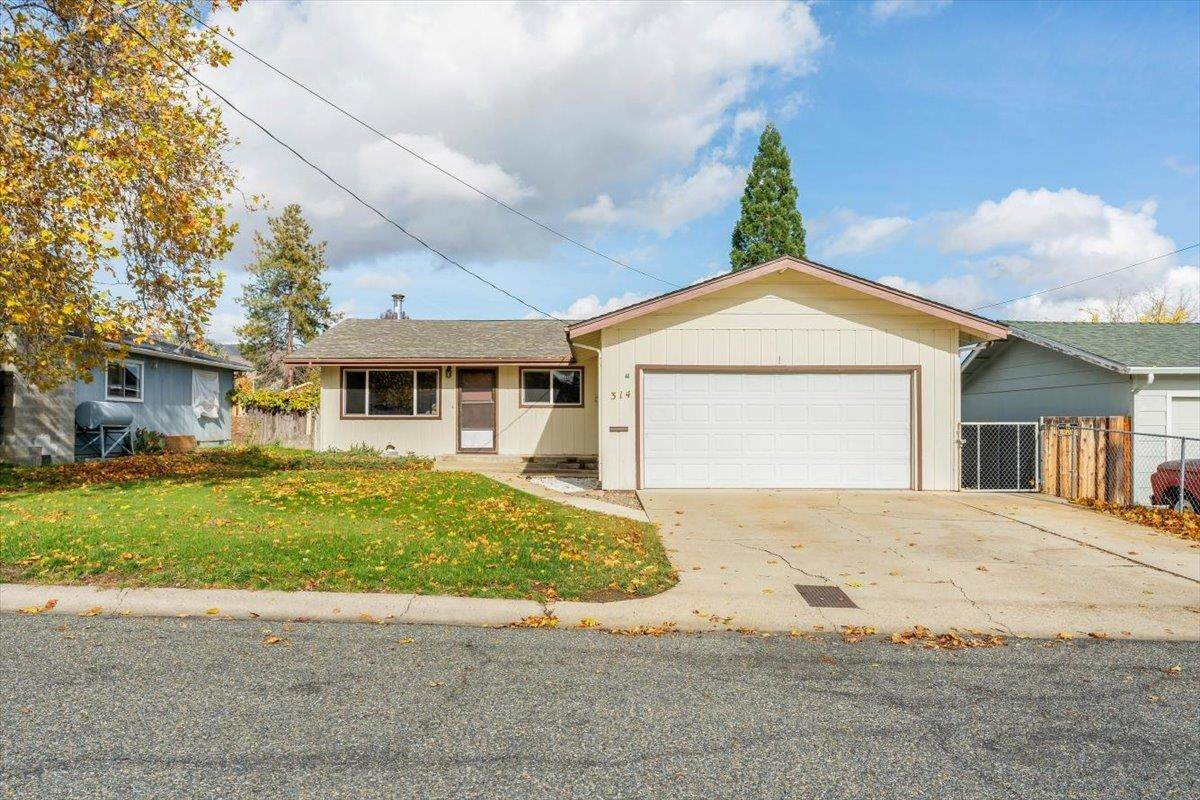 314 Anderson St - Photo 1