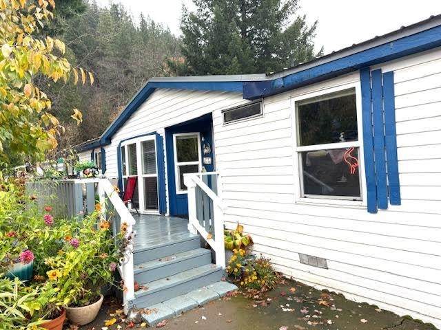 200 Riverwood Ct - Photo 1