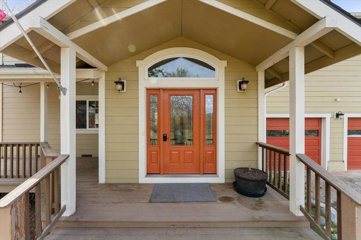 6126 Little Creek Rd - Photo 1